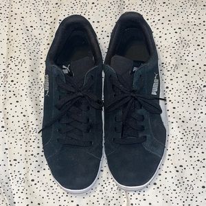 Classic Black & White Pumas